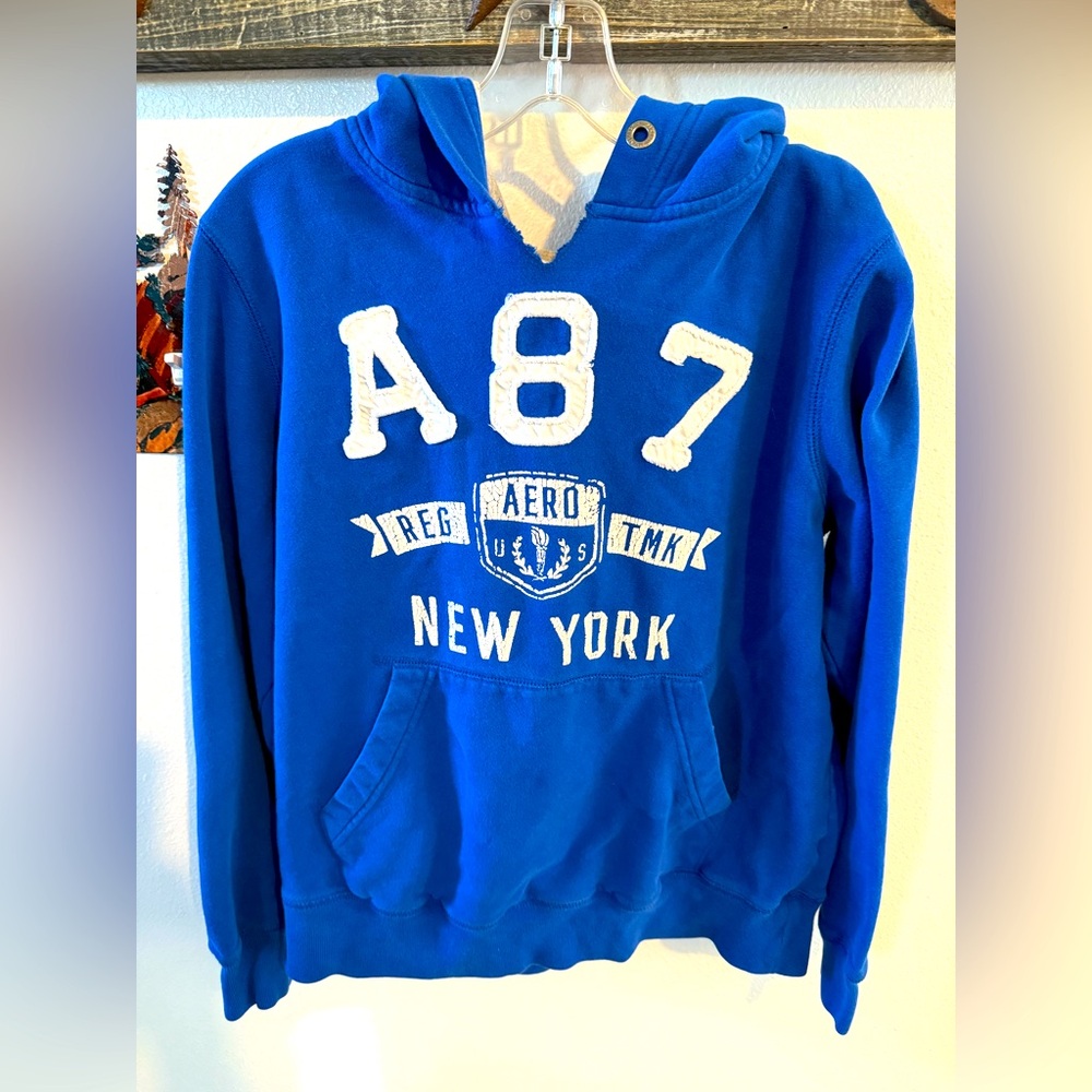 Aeropostale A87 men’s Large Royal Blue Hoodie with white patch work and style